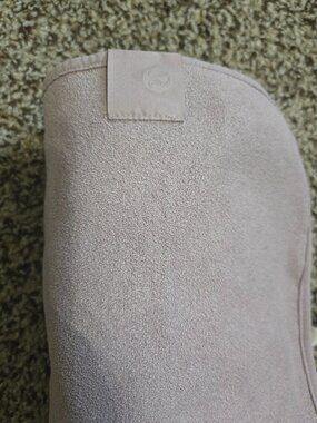 Lululemon yoga mat towel with grip - Lavender💜